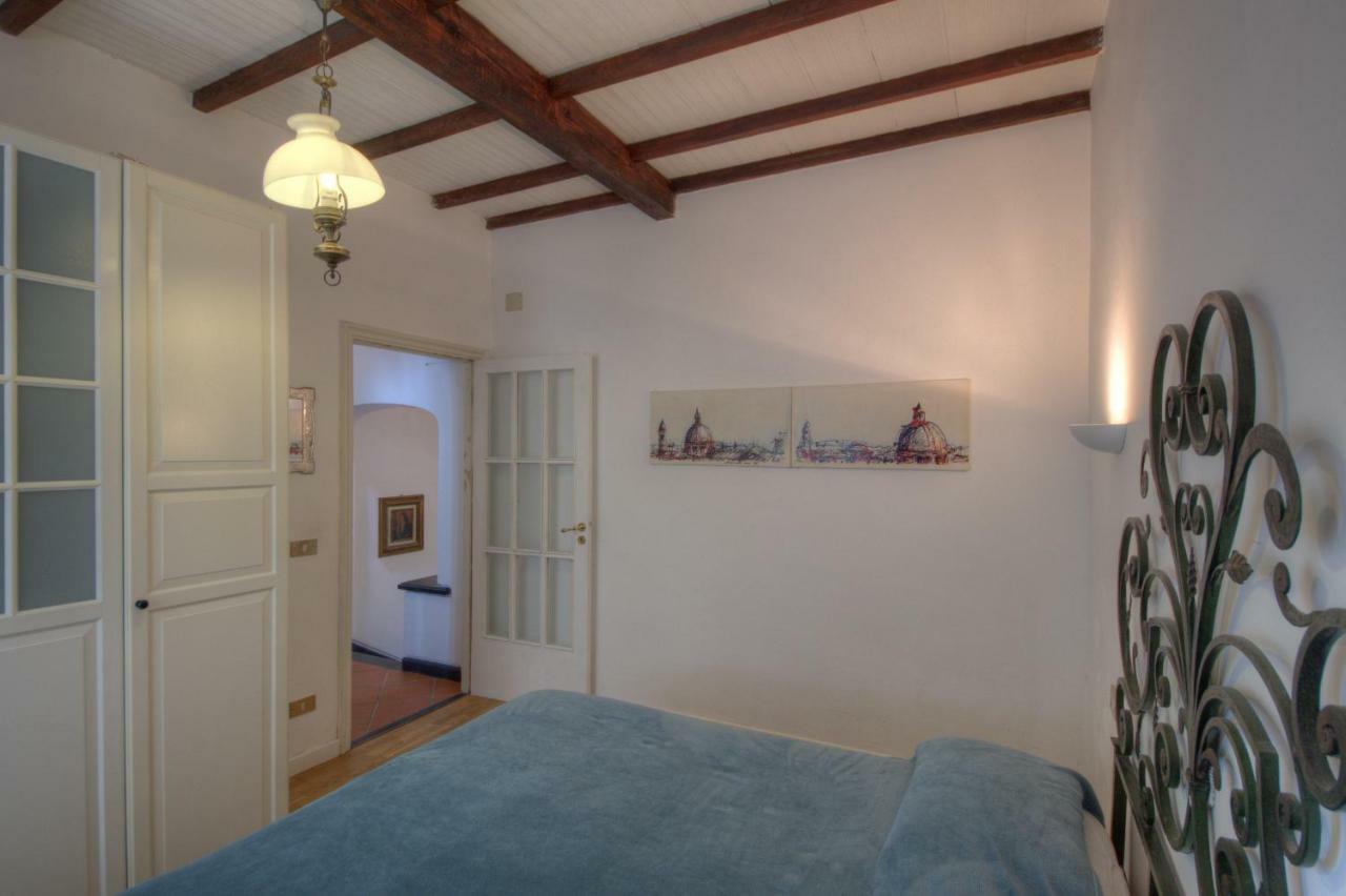 Appartamento In Villa A 5 Km Dal Mare Albisola Superiore Exterior photo