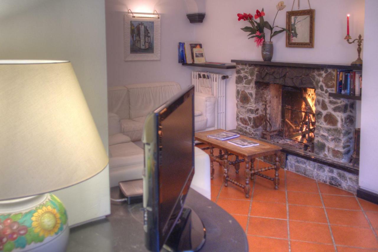 Appartamento In Villa A 5 Km Dal Mare Albisola Superiore Exterior photo